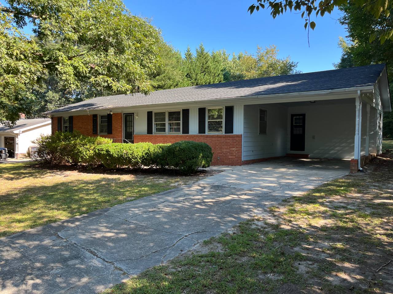 302 Satterwhite Dr.