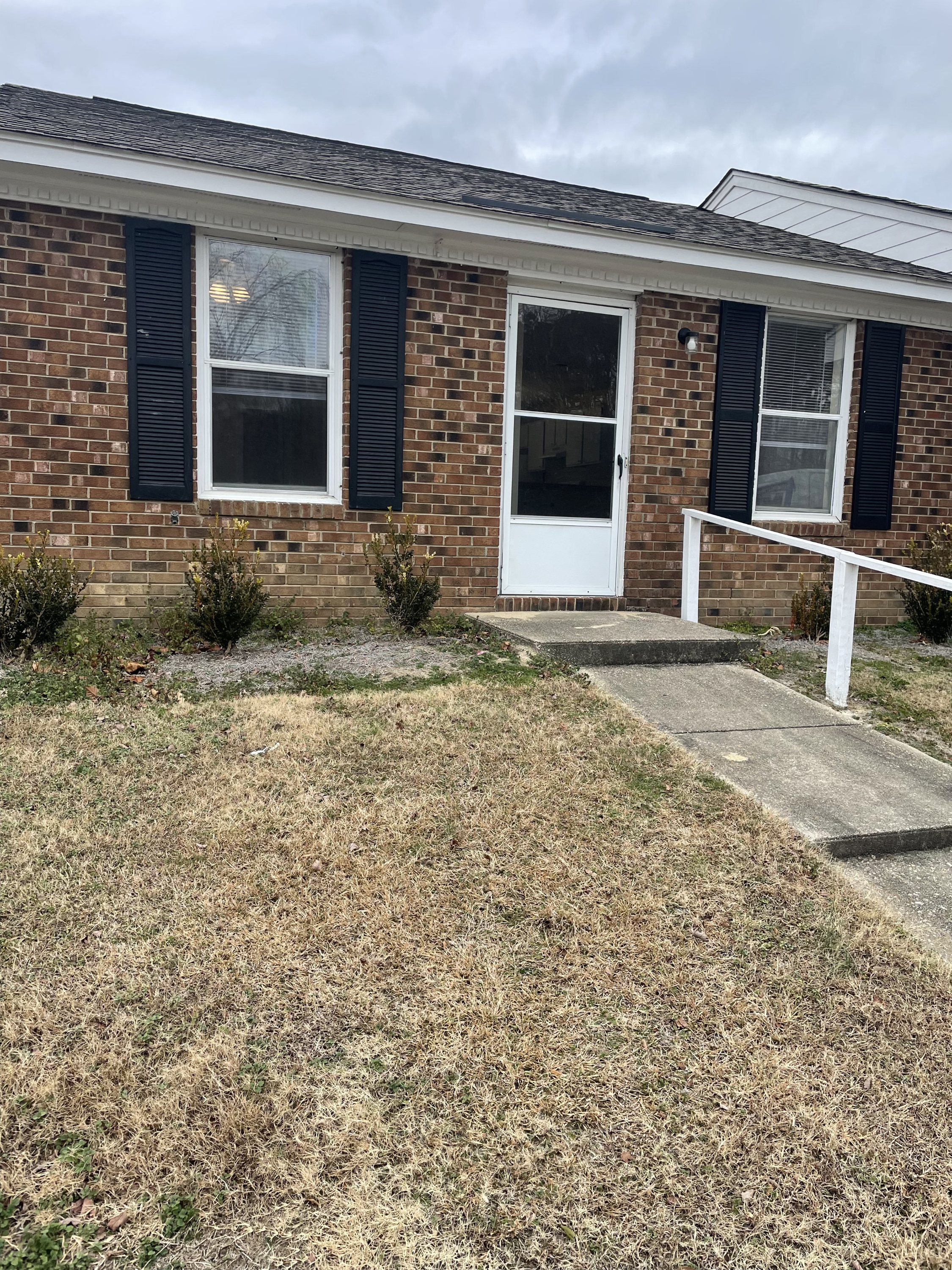 100 Canterbury Dr.